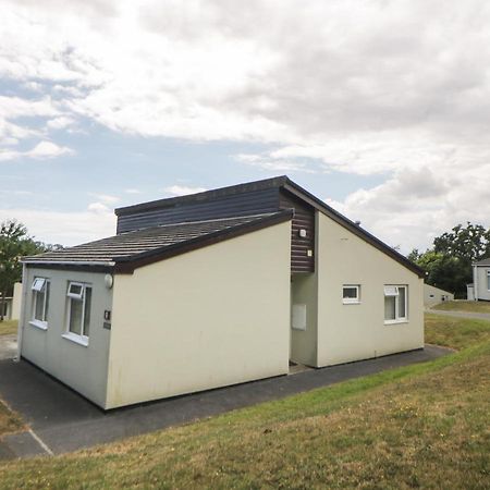 Harcombe House Bungalow 9 Newton Abbot Exterior photo